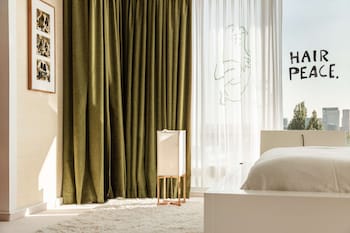 Suite, 1 King Bed (John and Yoko Suite)