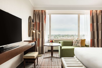 Superior Room (King)
