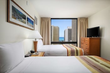 Room, 1 Queen Bed, Partial Ocean View
