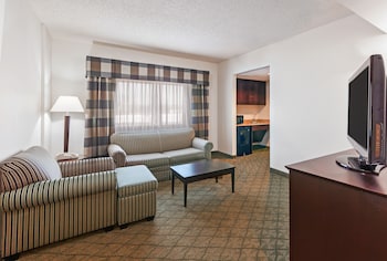 Suite (Allergen Treated)