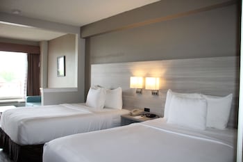 Standard Room, 2 Double Beds, Non Smoking, Balcony