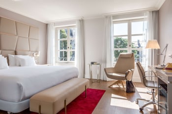 Premium Room