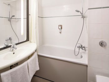 Standard Room, 2 Twin Beds, Harbor View
