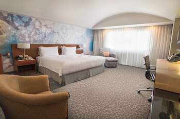 Superior Room, 1 King Bed, City View