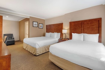 Deluxe Suite, Multiple Beds, Non Smoking