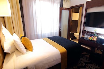 Premier Single Room