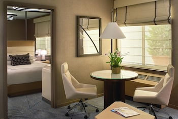 Suite, 1 Bedroom, Mobility Accessible, Bathtub (G1, Queen)