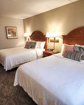 Premier Room, 2 Queen Beds, Non Smoking