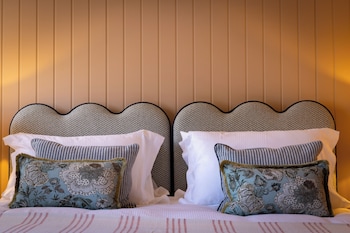 Really Comfy Room