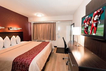 Deluxe Room, 1 King Bed (Smoke Free)