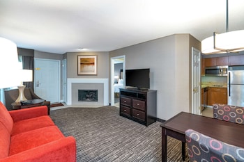 Suite, 1 King Bed, Non Smoking, Fireplace