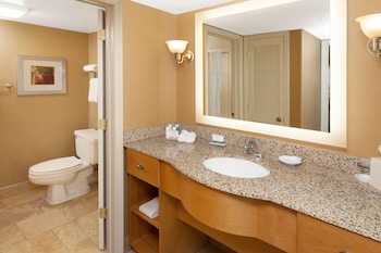 Suite, 1 King Bed, Non Smoking, Fireplace