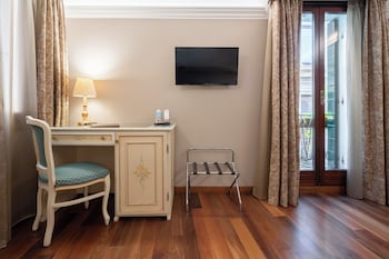 Classic Room, 1 Double or 2 Twin Beds