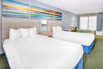 Deluxe Room, 2 Double Beds, Non Smoking