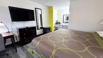 Standard Room, 1 King Bed