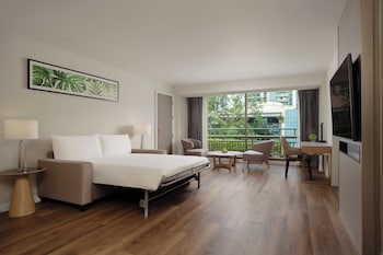 Family Suite, 1 Bedroom, 2 Twin Beds with Sofa Bed