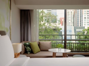Deluxe Room, 1 King Bed
