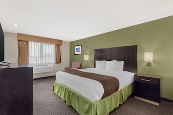 Standard Room, 1 King Bed, Non Smoking, Jetted Tub
