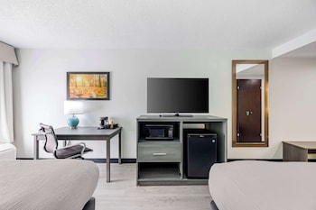 Room, 2 Queen Beds, Non Smoking