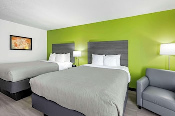 Room, 2 Queen Beds, Non Smoking