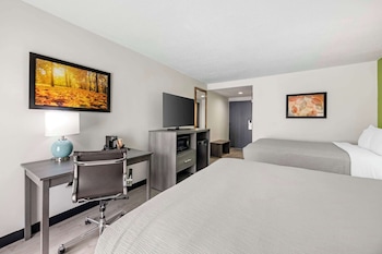 Room, 2 Queen Beds, Non Smoking