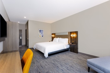 Standard Room, 1 King Bed