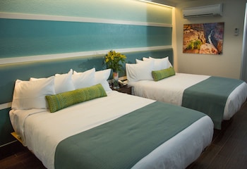 Standard Room, 2 Queen Beds