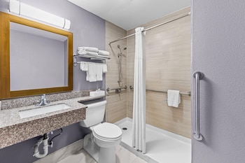 Room, 2 Queen Beds, Accessible, Non Smoking