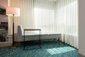 Deluxe Room, 1 King Bed, Non Smoking