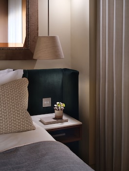 Junior Suite, City View