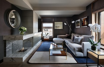 Penthouse Suite