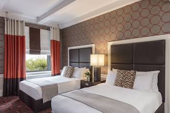 Deluxe Room (2 Double Beds)