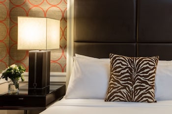 Deluxe Room (2 Double Beds)