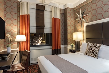 Standard Room, 1 Queen Bed