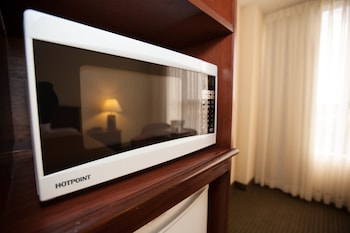 Standard Room, 2 Queen Beds, Accessible (Mobility)