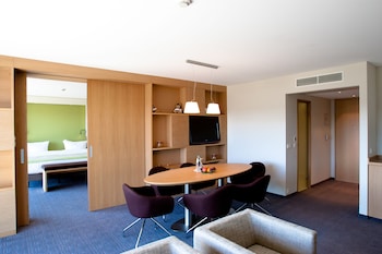 Royal Suite, Valley View