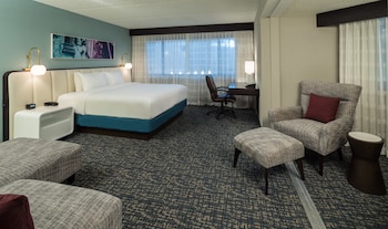 Deluxe Room, 1 King Bed, Non Smoking