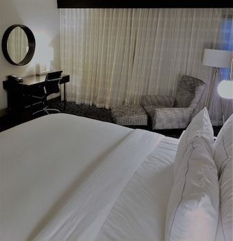 Room, 1 King Bed, Non Smoking