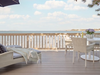 Premier Waterview King