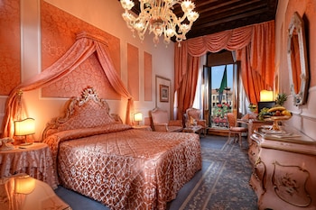 Junior Suite, Balcony (Honeymoon)