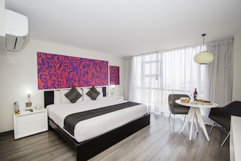 Deluxe Room, 1 King Bed