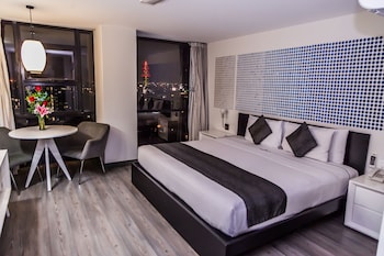 Deluxe Room, 1 King Bed