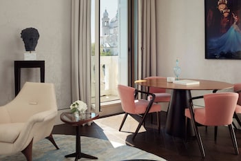 Grand Canal View Suite