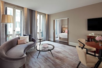 St. Regis Suite