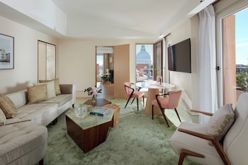 Monet Suite