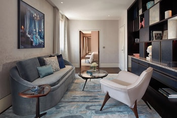 Venetian Suite