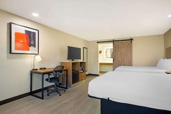 Standard Room, 2 Queen Beds, Non Smoking, Refrigerator & Microwave