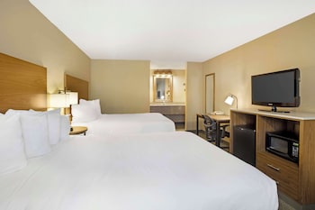 Standard Room, 2 Queen Beds, Non Smoking, Refrigerator & Microwave