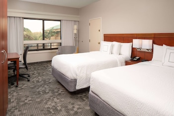 Deluxe Room, 2 Double Beds