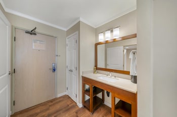 Standard Room, 2 Queen Beds, Non Smoking, Refrigerator & Microwave
